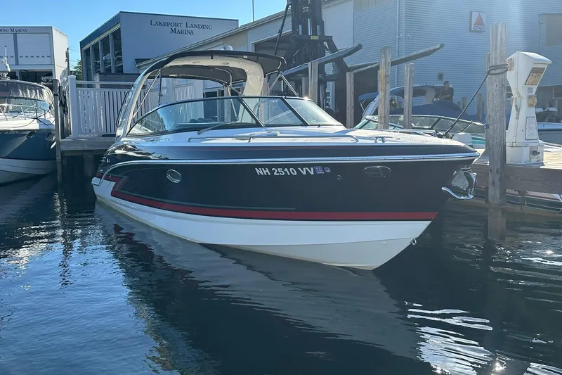 The Image of 2018 Formula 290 Sun Sport boat docked at Lakeport Landing Marina. - 0