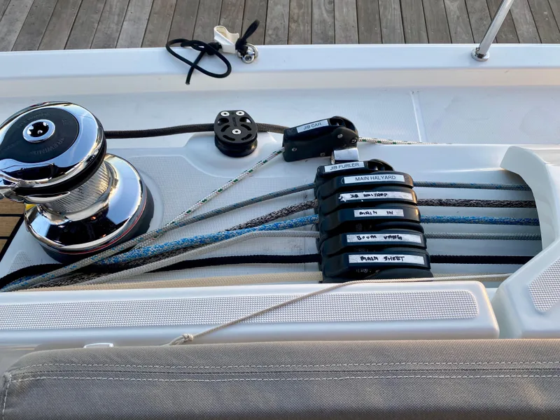 Slide: The Image of Jeanneau 54 2016 - 54