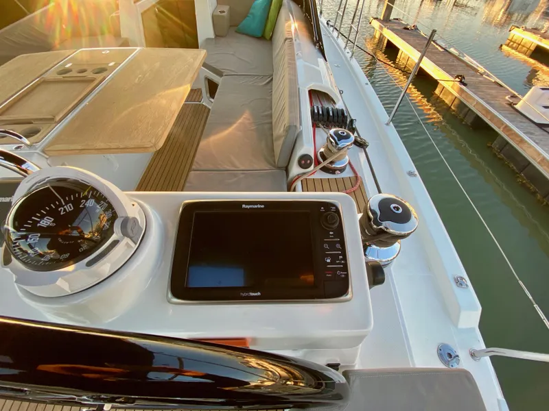 Slide: The Image of Jeanneau 54 2016 - 56