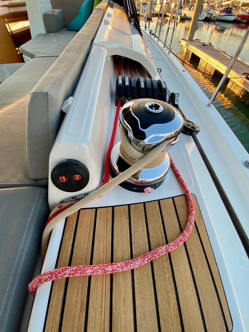 Slide: The Image of Jeanneau 54 2016 - 59