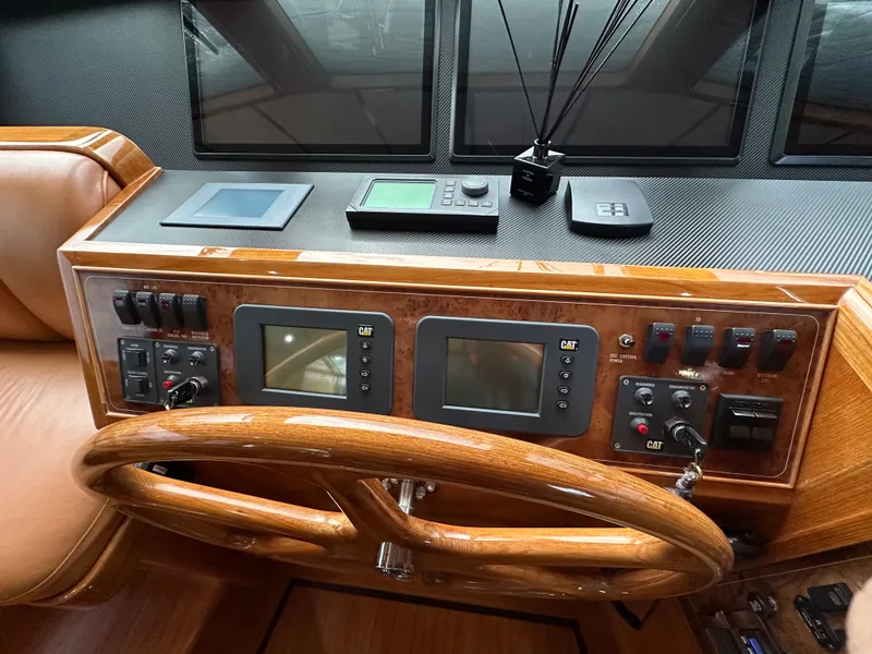 Slide: The Image of Ocean Alexander 58 Pilothouse 2008 - 13