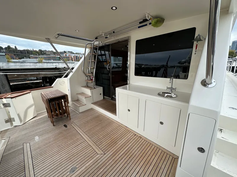 Slide: The Image of Ocean Alexander 58 Pilothouse 2008 - 36