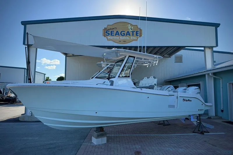 Slide: The Image of 2026 Edgewater 250CC boat displayed at Seagate Marine Sales. - 3