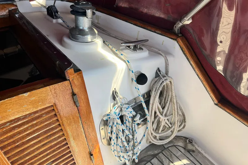 Slide: The Image of Deck of a 1988 Tayana Vancouver 42 with ropes and winches. - 47