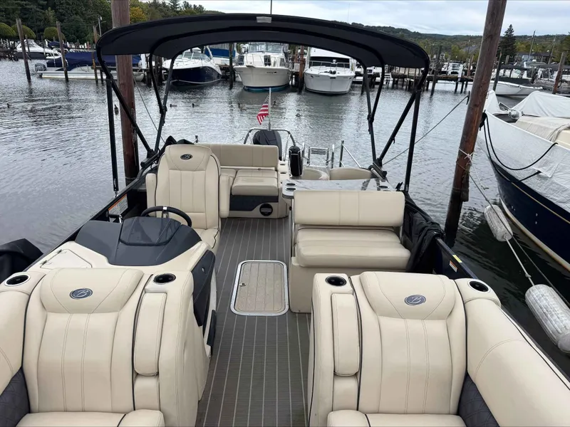 Slide: The Image of Barletta L25UE 2020 - 5