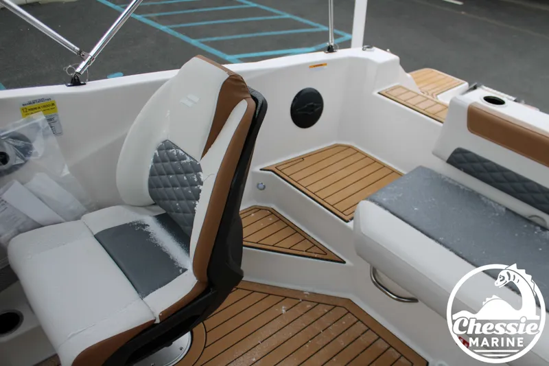 Slide: The Image of Starcraft SVX 190 DC OB 2026 - 14