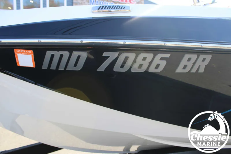 Slide: The Image of Malibu Wakesetter 23 LSV 2021 - 15