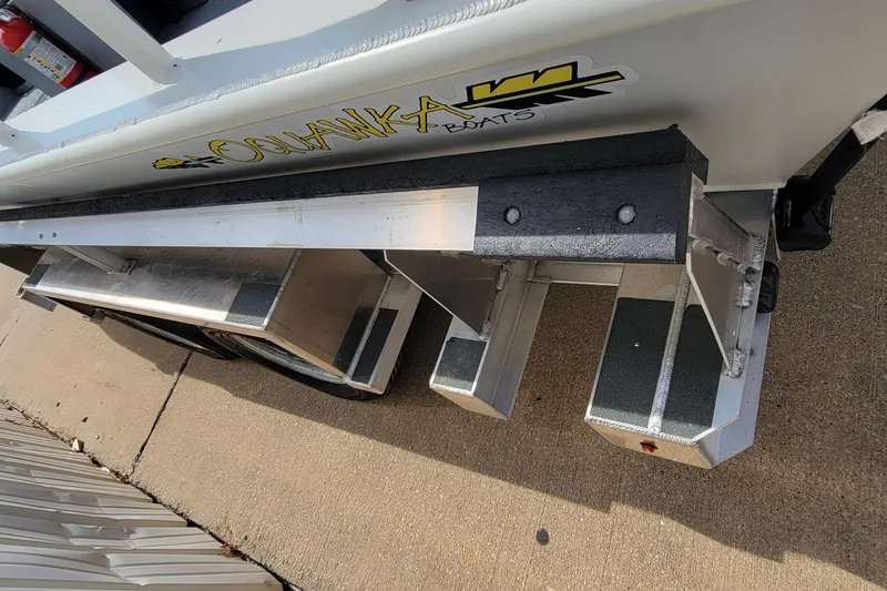 Slide: The Image of 2025 AQUAWKA BOATS 2072 ALUMINUM, detailed view of boat's aluminum structure. - 17