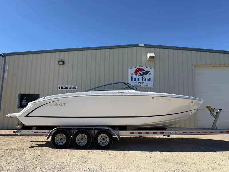 Slide: The Image of Cobalt R7 2015 - 0