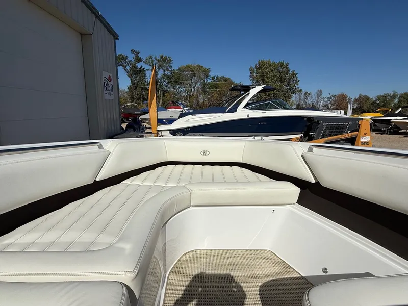 Slide: The Image of Cobalt R7 2015 - 10