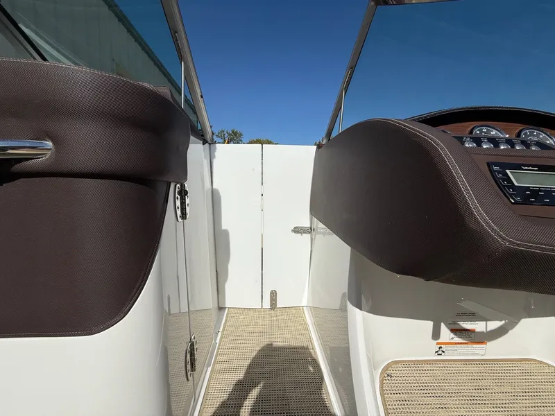 Slide: The Image of Cobalt R7 2015 - 15