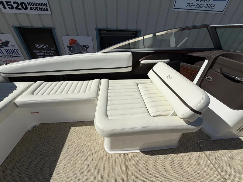 Slide: The Image of Cobalt R7 2015 - 26