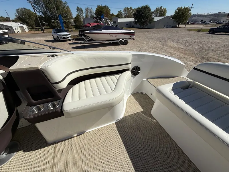 Slide: The Image of Cobalt R7 2015 - 28