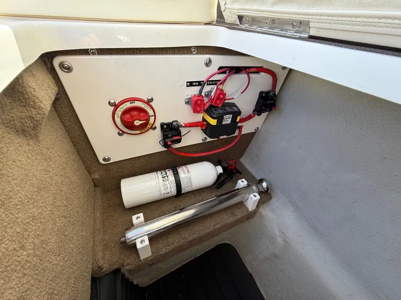 Slide: The Image of Cobalt R7 2015 - 30