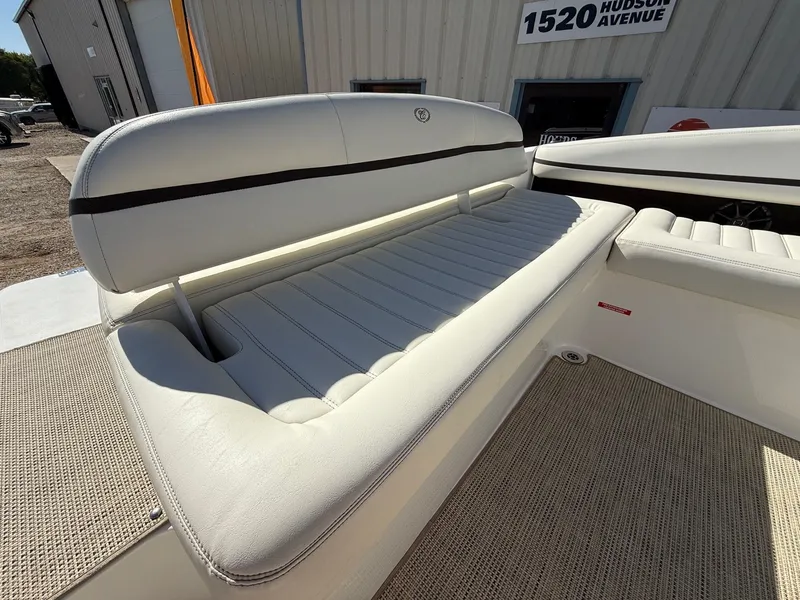 Slide: The Image of Cobalt R7 2015 - 33