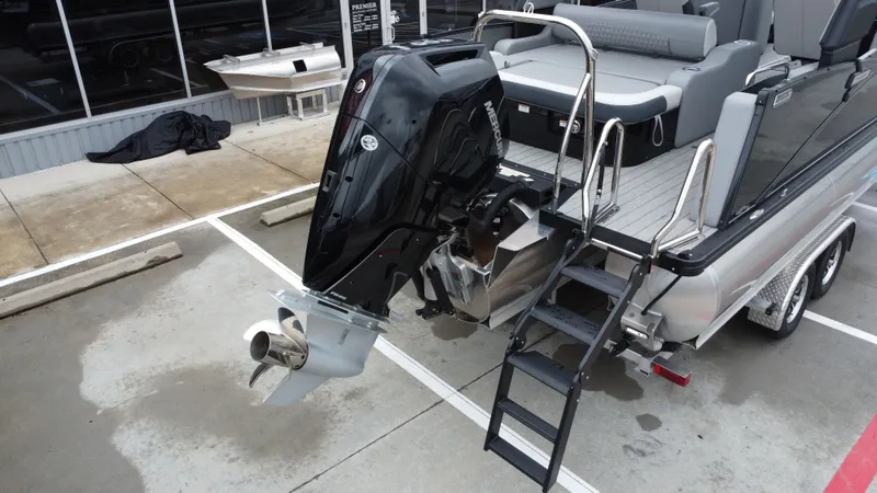 Slide: The Image of Avalon CAT VRBA25T 2025 - 24