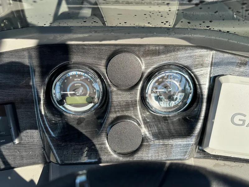 Slide: The Image of Avalon LSZ Quad Lounge Shift - 23' 2025 - 19