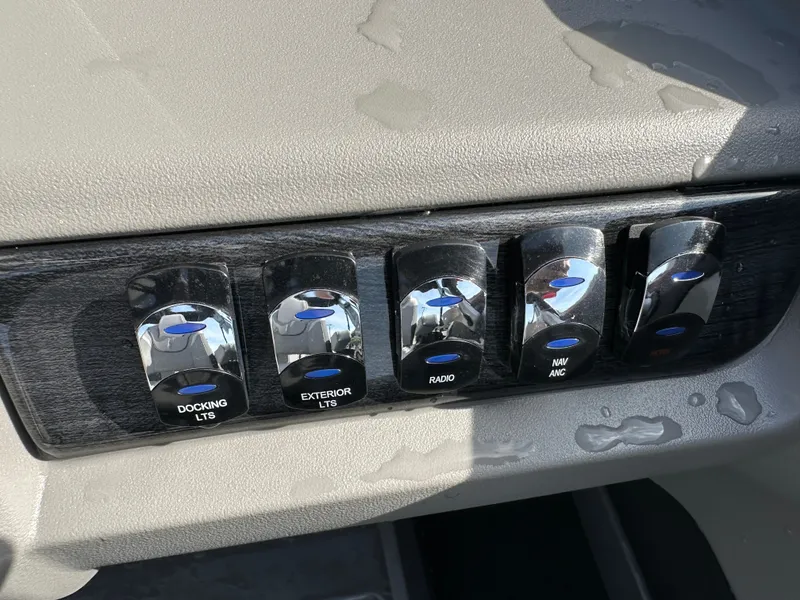 Slide: The Image of Avalon LSZ VRB23T 2025 - 27