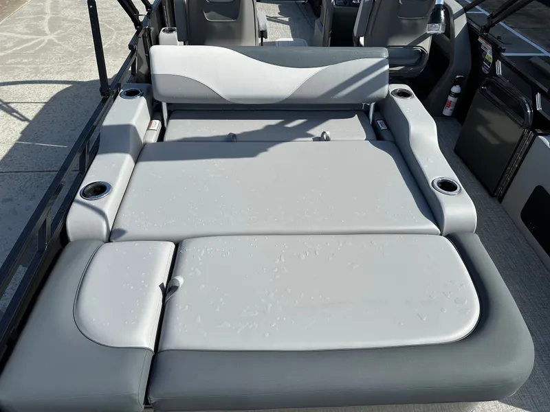 Slide: The Image of Avalon LSZ VRB23T 2025 - 34