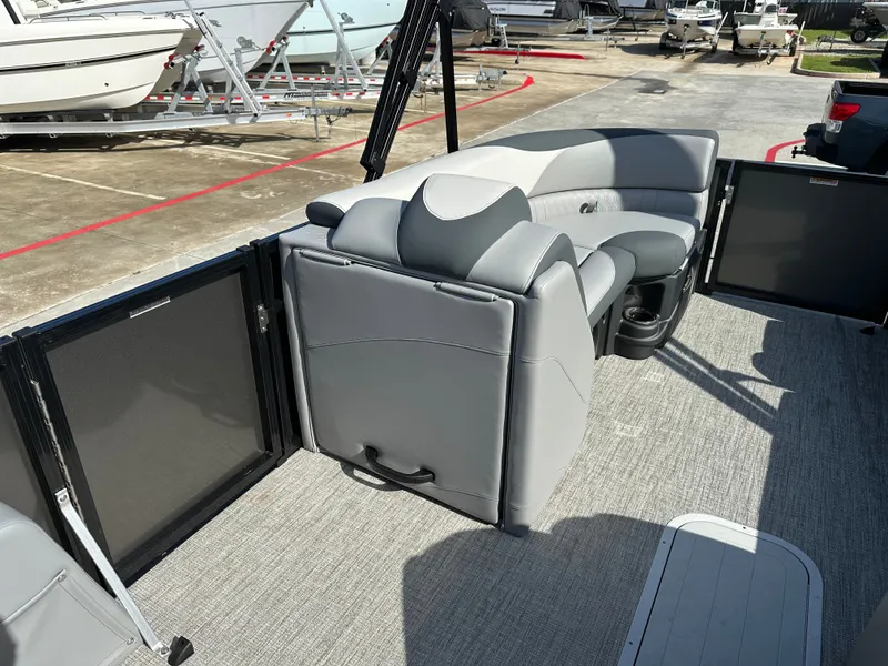 Slide: The Image of Avalon LSZ VRB23T 2025 - 40