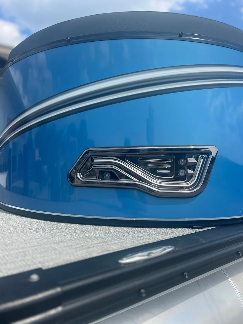 Slide: The Image of Avalon LSZ VRB23T DX 2025 - 10