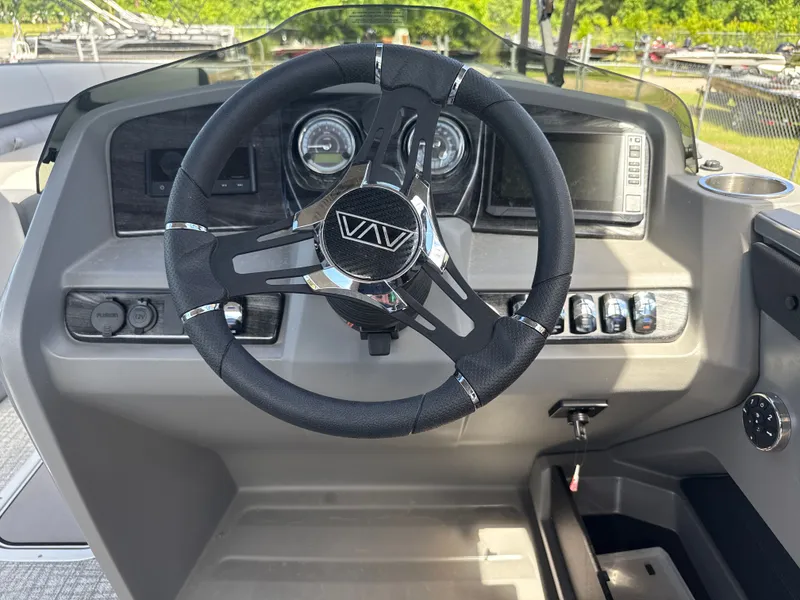 Slide: The Image of Avalon LSZ VRB25T 2025 - 17