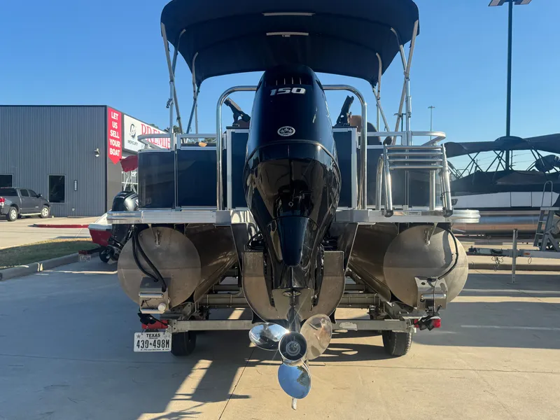 Slide: The Image of Avalon VNT 85 RF 23T 2023 - 10