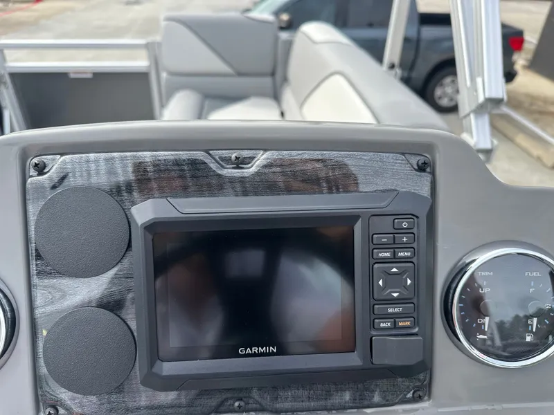 Slide: The Image of Avalon Venture Quad Lounge - 21' 2025 - 21