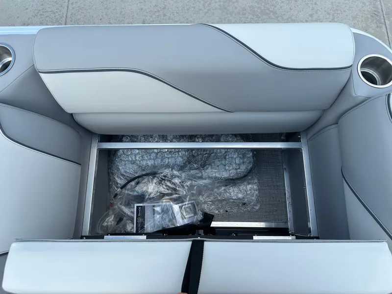 Slide: The Image of Avalon VNT RF21T 2026 - 16