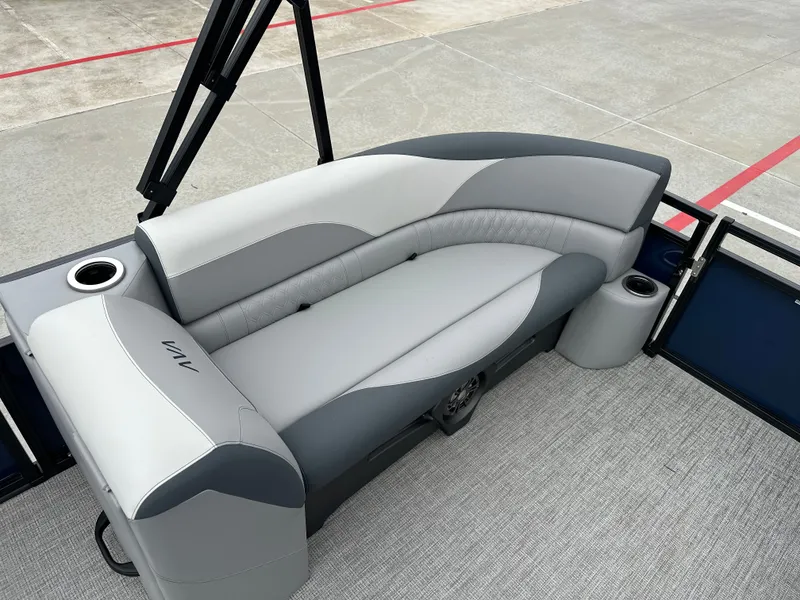 Slide: The Image of Avalon Venture 85 Quad Lounge - 23' 2025 - 18