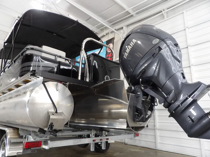 Slide: The Image of Avalon VNT85 QL23T 2025 - 7