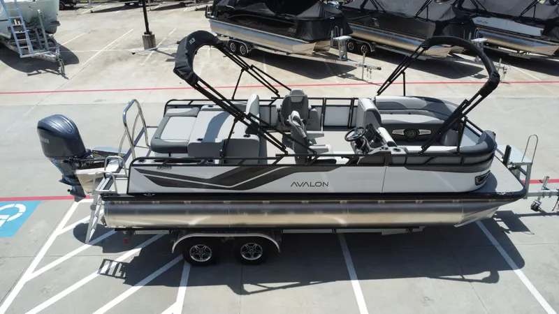 Slide: The Image of Avalon VNT85 VRB23T 2025 - 12