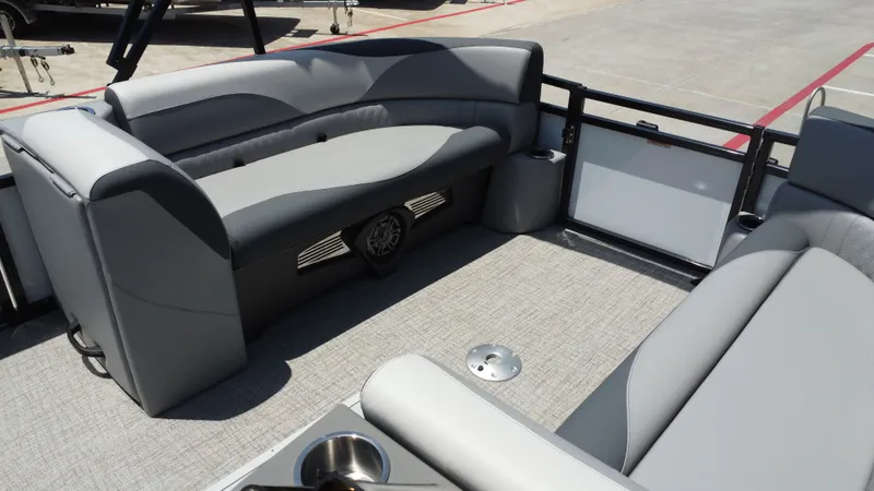 Slide: The Image of Avalon VNT85 VRB23T 2025 - 28