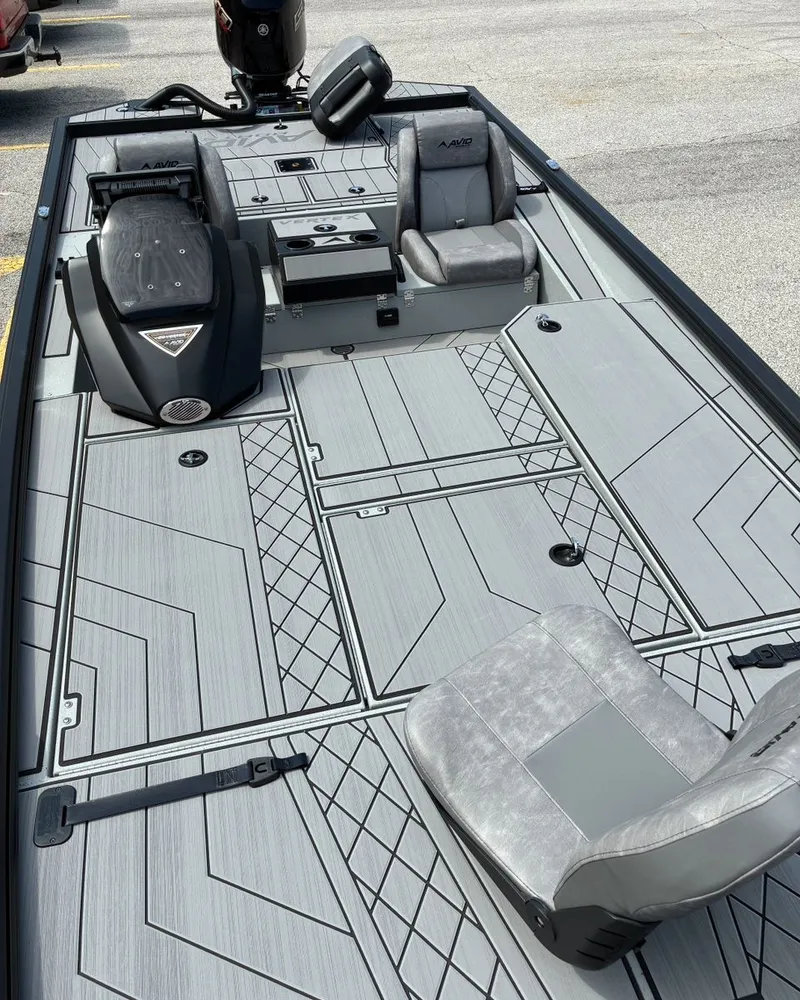 Slide: The Image of Avid 20 Vertex 2026 - 25