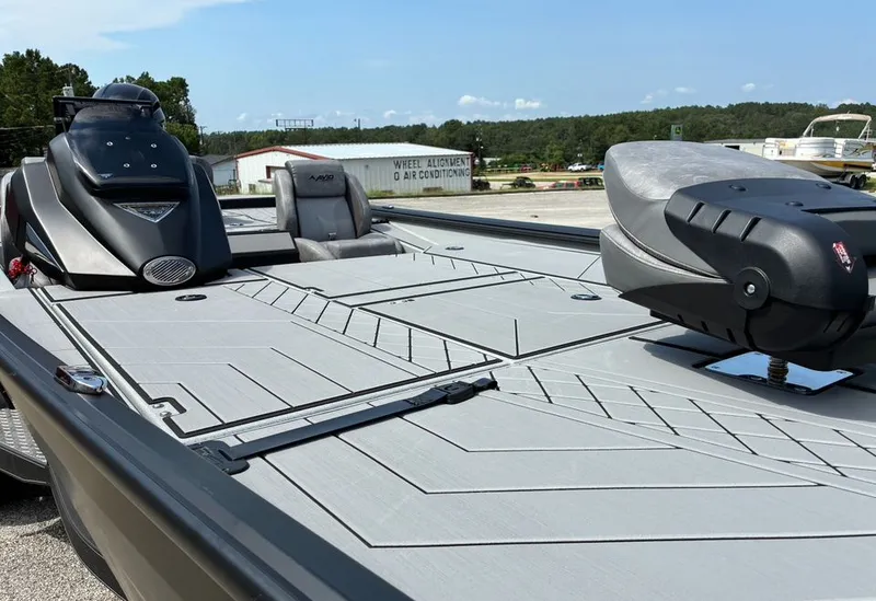 Slide: The Image of Avid 20 Vertex 2026 - 9