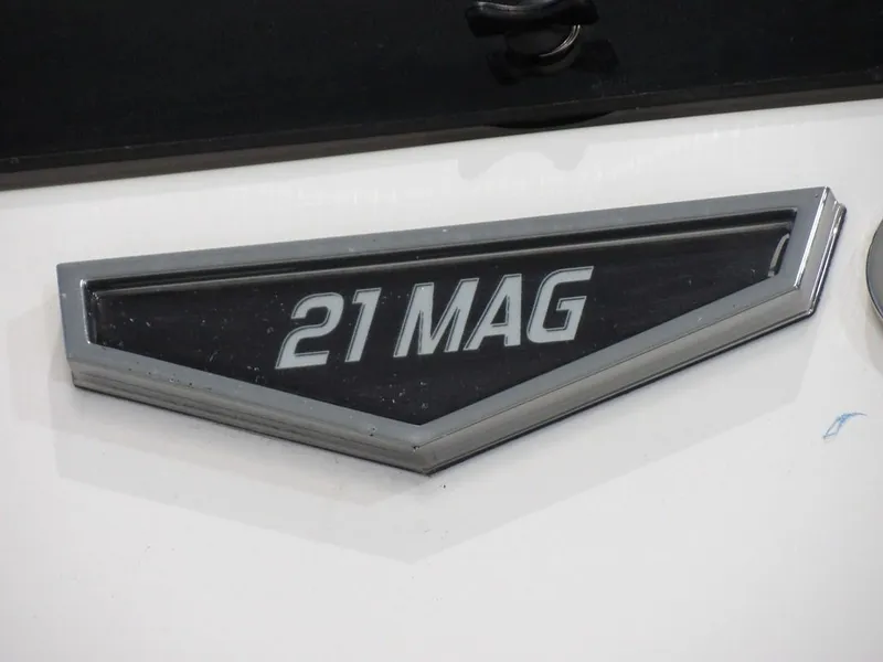 Slide: The Image of Avid 23 FS Magnum 2024 - 15