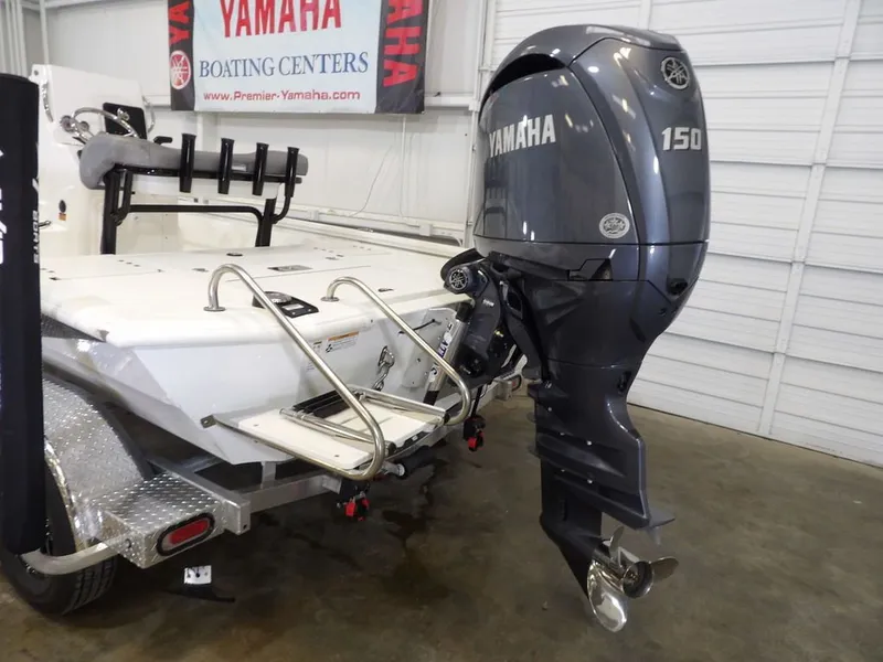 Slide: The Image of Avid 21 FSX 2024 - 6