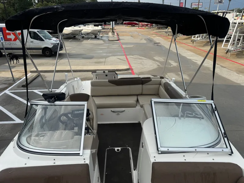 Slide: The Image of Bayliner 215 Deck Boat 2014 - 27