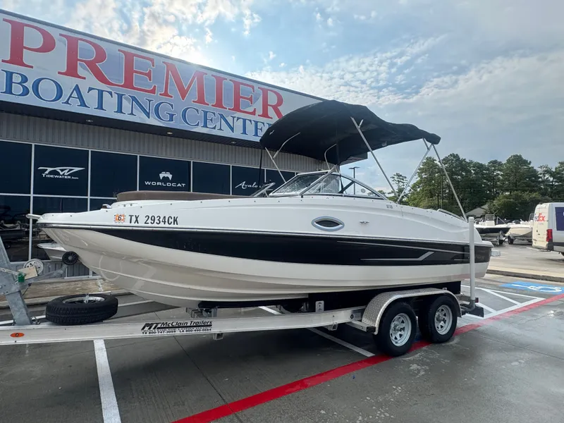 Slide: The Image of Bayliner 215 Deck Boat 2014 - 28