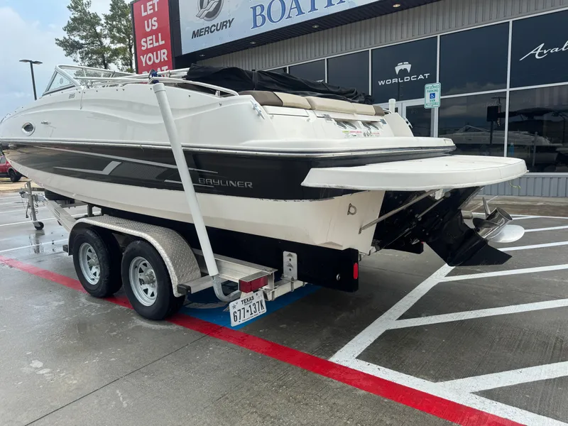 Slide: The Image of Bayliner 215 Deck Boat 2014 - 5