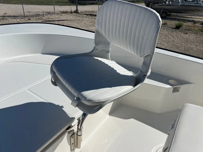 Slide: The Image of Boston Whaler 210 Montauk 2012 - 16