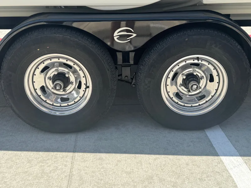 Slide: The Image of Crownline Boats 265 SS 2020 - 13