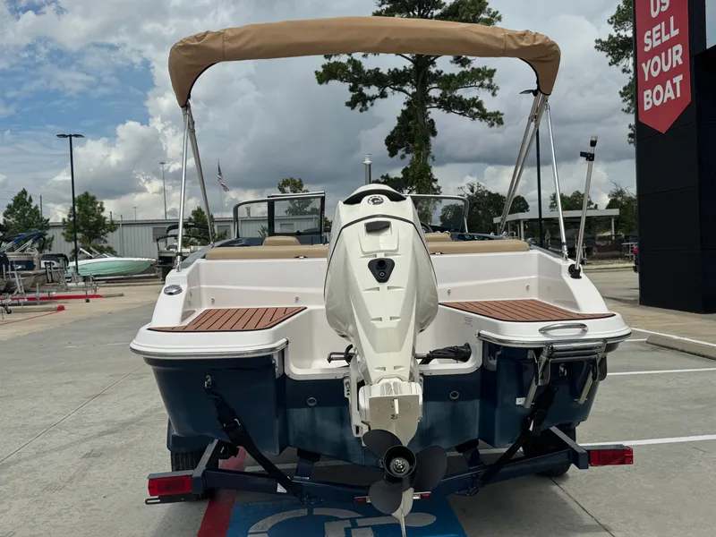 Slide: The Image of Glastron GT 180 2016 - 10