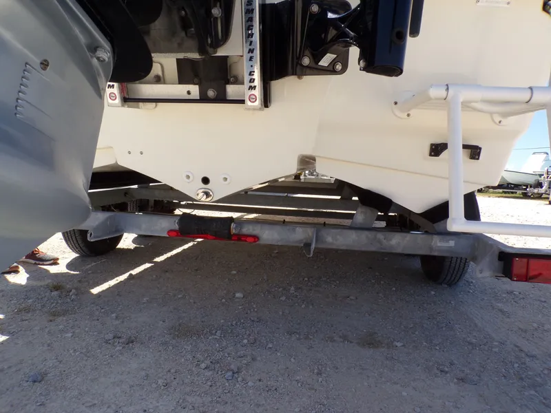 Slide: The Image of Mako Pro Skiff 19 CC 2023 - 12