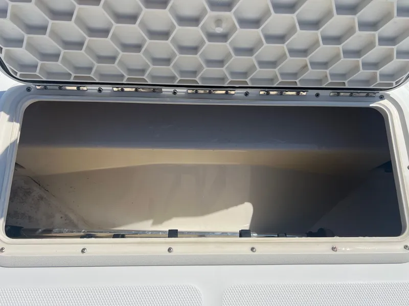 Slide: The Image of Mako Pro Skiff 19 CC 2017 - 14