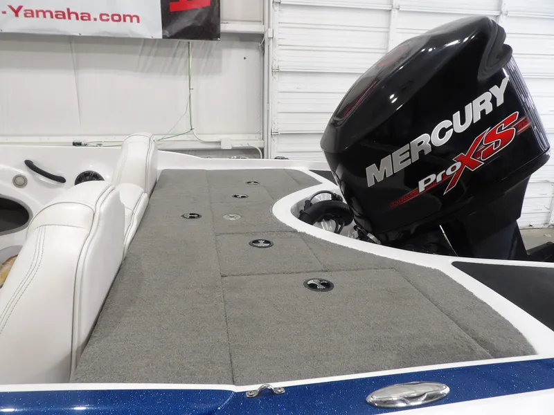 Slide: The Image of Nitro Z19 Sport 2017 - 18