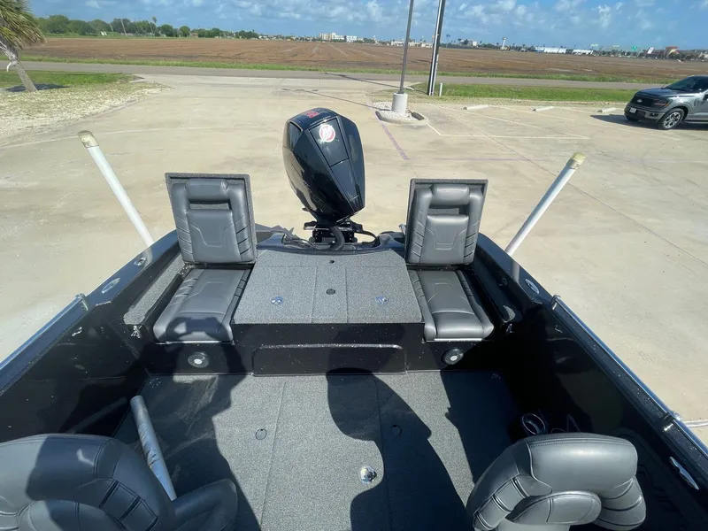 Slide: The Image of Nitro ZV19 2021 - 10