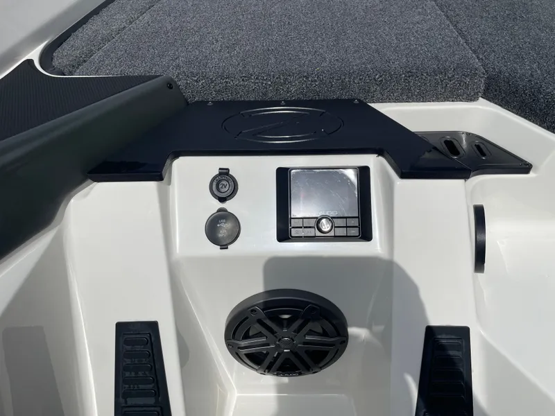 Slide: The Image of Ranger Z518 Comanche 2025 - 15