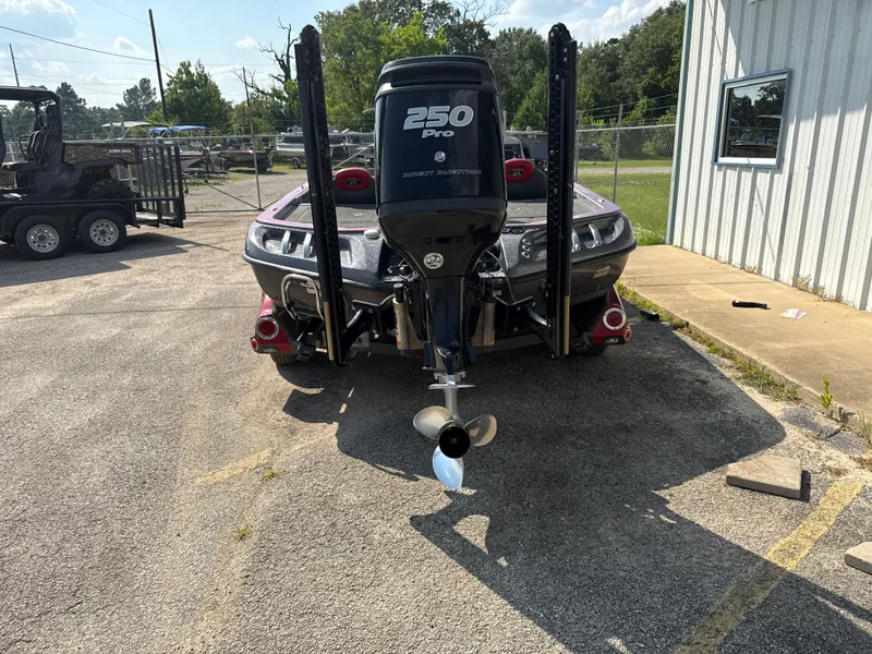 Slide: The Image of Ranger Z520 Comanche 2013 - 7