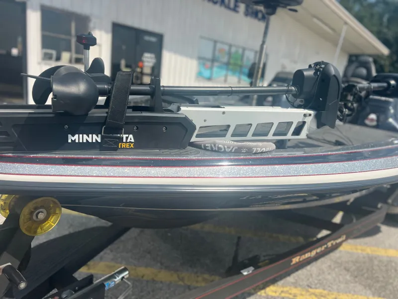 Slide: The Image of Ranger Z521 2013 - 13